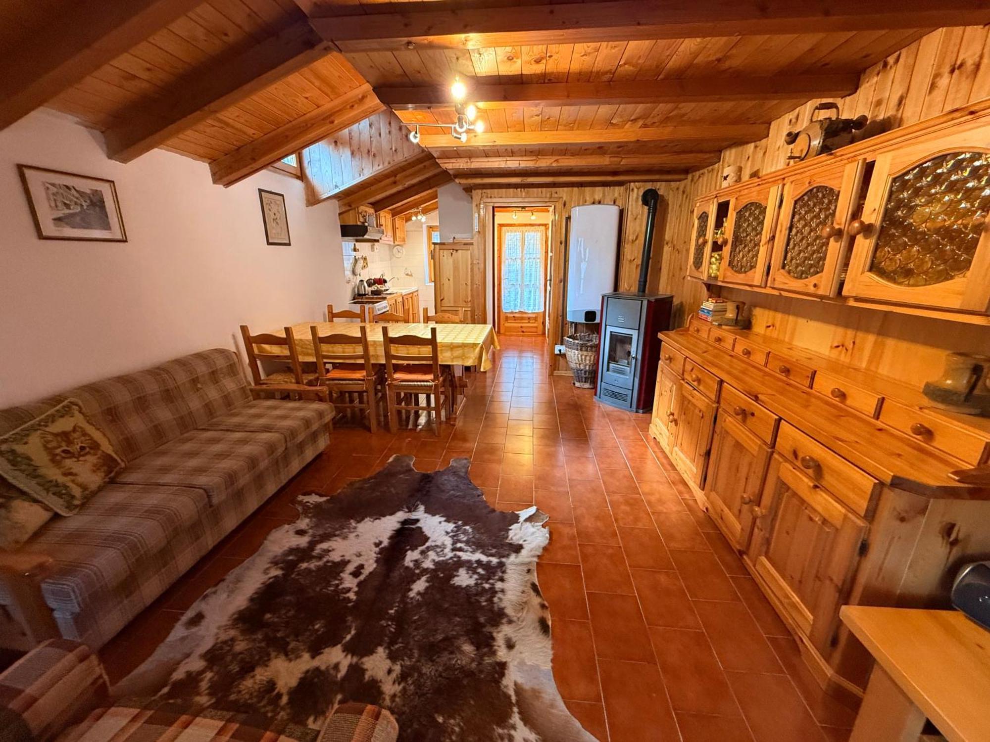 Casa Vacanze Nora ชามัวส์ ภายนอก รูปภาพ
