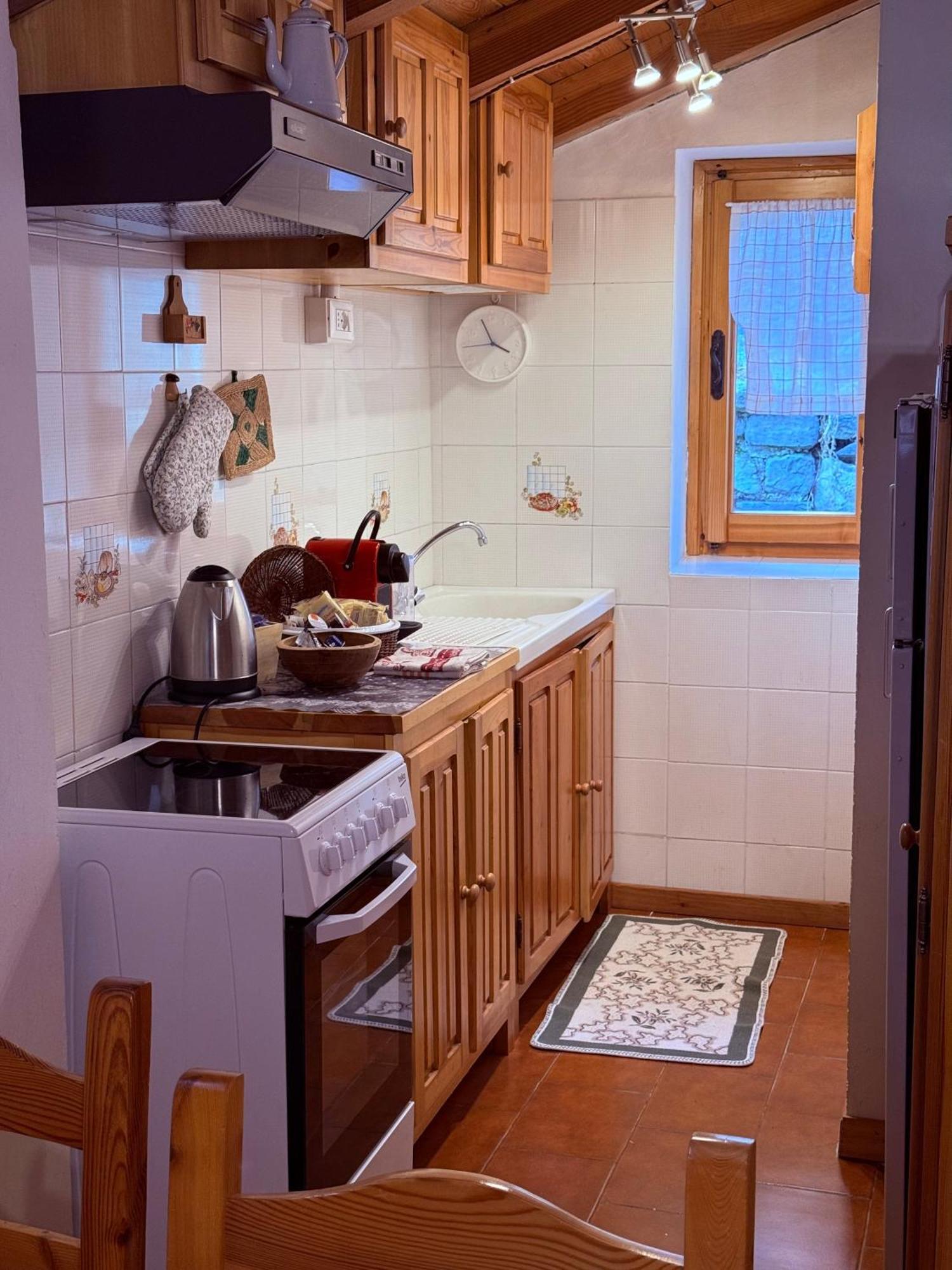 Casa Vacanze Nora ชามัวส์ ภายนอก รูปภาพ
