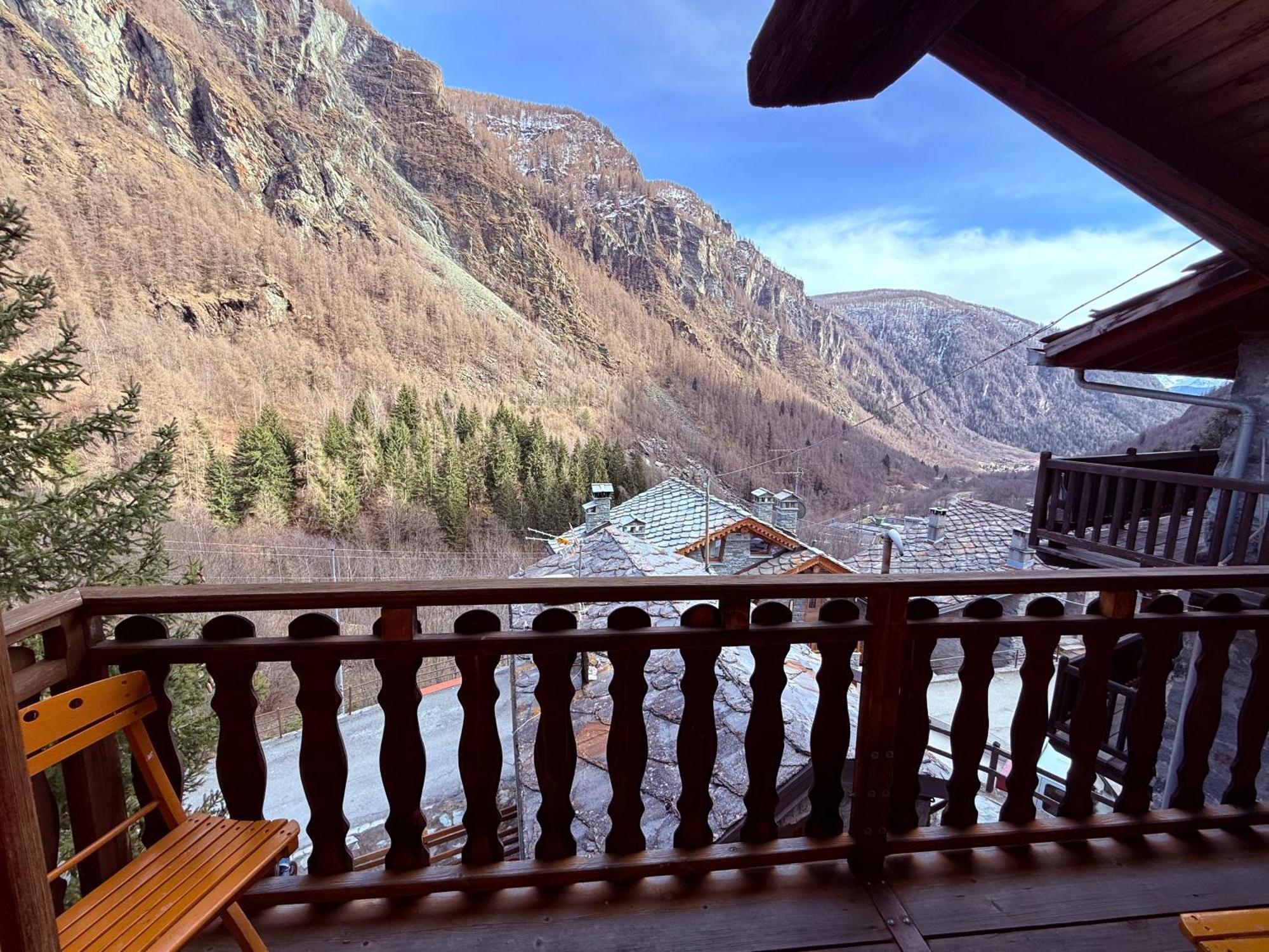 Casa Vacanze Nora ชามัวส์ ภายนอก รูปภาพ