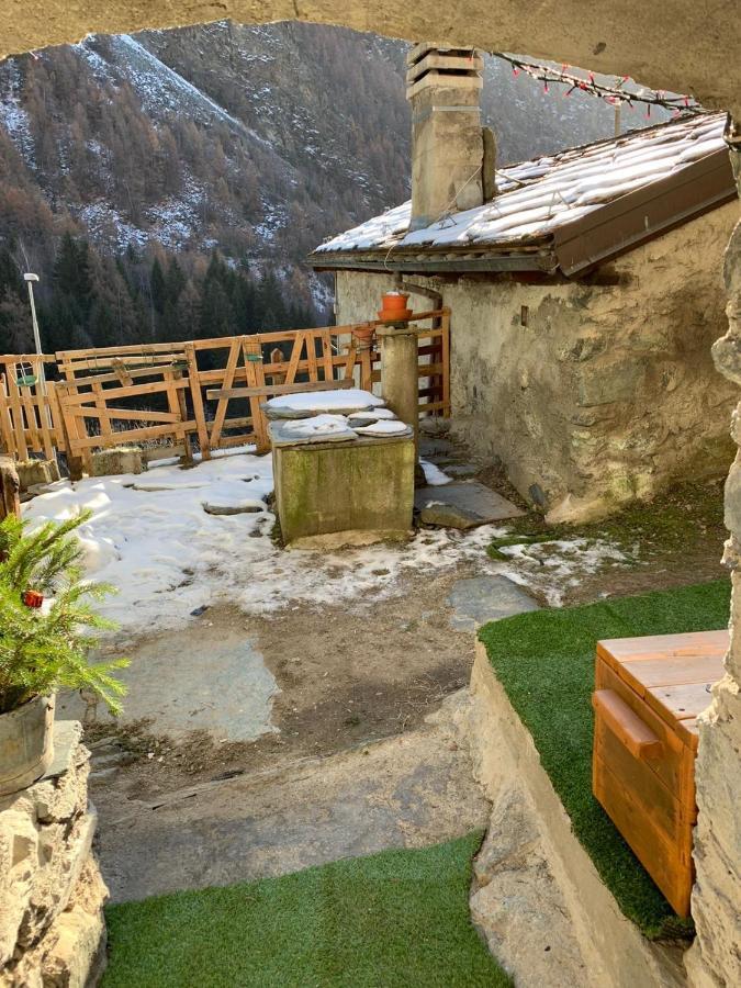 Casa Vacanze Nora ชามัวส์ ภายนอก รูปภาพ
